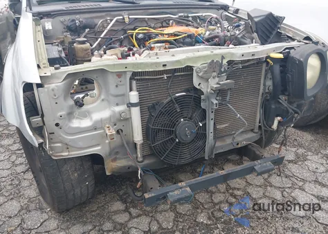 2003 Nissan Xterra Xe из США, поврежденный, VIN 5N1ED28T03C702175